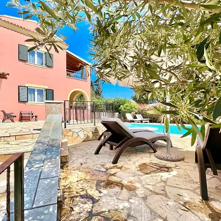 Portview Luxury City Villa With Private Pool Villa Mantouki