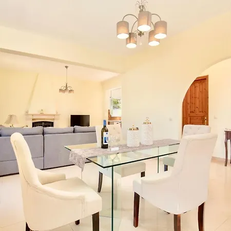 Villa Portview Luxury City Villa With Private Pool *